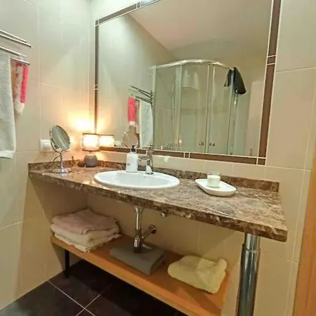 Apartamento Acogedor Con Vistas Al Mar Y Montana